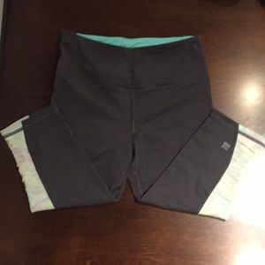 Victoria Secrets Work Out Crops!